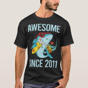 T-shirt Shark Drôle - Magnifique depuis 2011