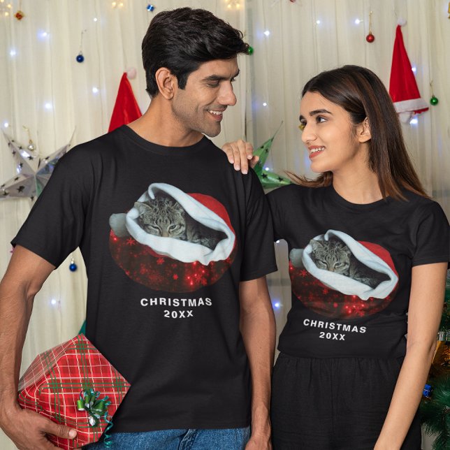 T-shirt Shorthair Gris Chat Rouge Père Noël Unisex (Shorthair Gray Cat Red Santa Hat Christmas Unisex T-Shirt)