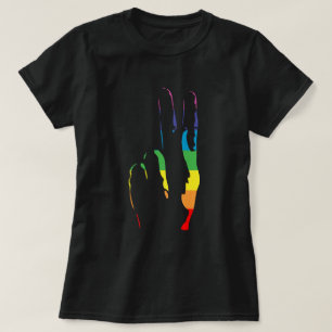 T-shirt signe de paix de la fierté arc-en-ciel