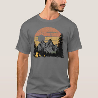 T-shirt Silhouette d'ami au camping au coucher du soleil