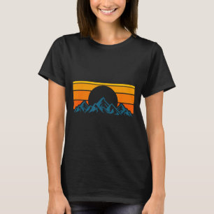 T-shirt Silhouette de montagne rétro