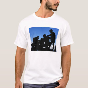T-shirt Silhouette des soldats