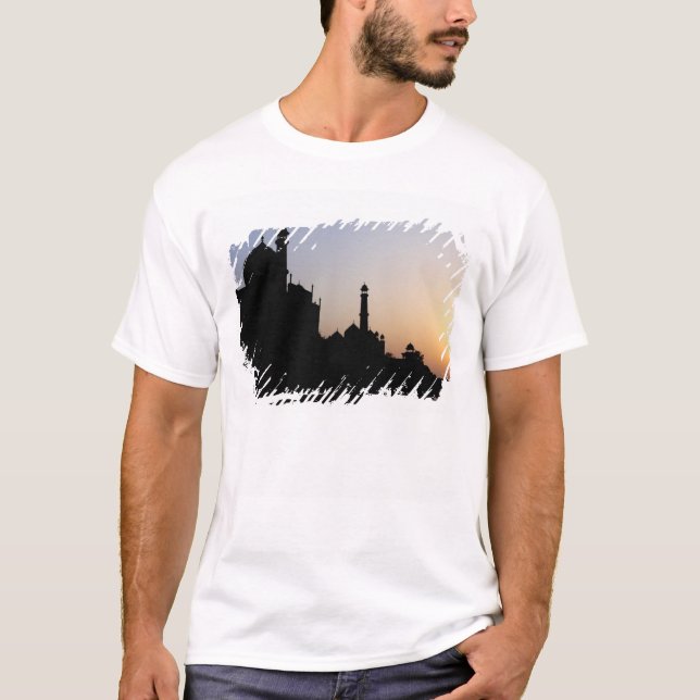 T-shirt Silhouette du Taj Mahal au coucher du soleil, Agra (Devant)