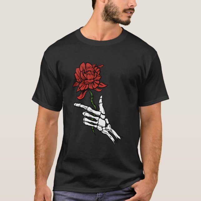 T-shirt Skeleton Hand Holding A Red Rose (Devant)