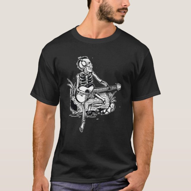 T-shirt Skeleton Head Playing Acoustic Rock On His Guitar  (Devant)