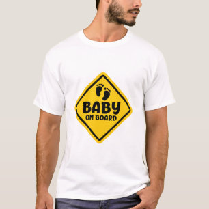 T-shirt Slogan baby on board - bébé à bord, en voiture.