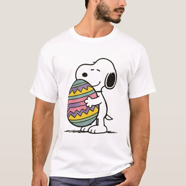 T-shirt Snoopy Pose Sur L'Oeuf De Pâques (Devant)