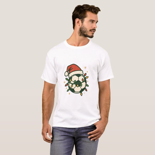 T-shirt Soccer Ball Christmas Lights Santa Hat Funny  (Devant entier)