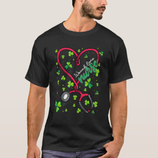 T-shirt Soins de l'infirmière Jour de la Saint Patrick amo