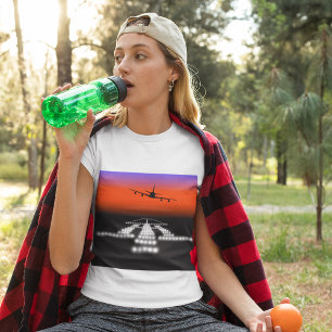 T-shirt Soleil d'approche de l'avion aux feux de piste Avi