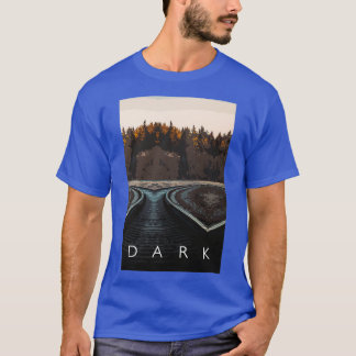 T-shirt Sombre sur le chemin de fer