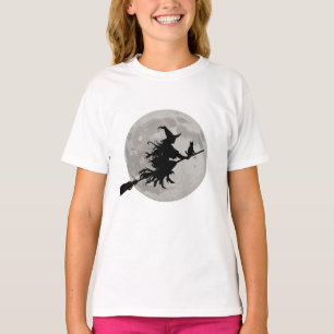 T-shirt Sorcière Éffrayante d'Halloween traversant une Ple