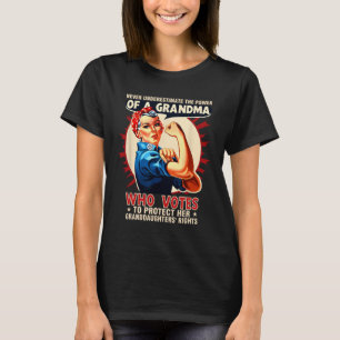 T-shirt Sous-Estimer Le Pouvoir D'Une Grand-Mère Qui Vote