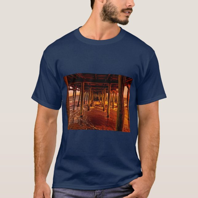 T-shirt Sous la promenade Old Orchard Beach Pier à Main (Devant)