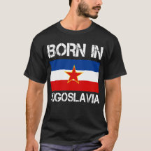 Soutenu dans la chemise de la Yougoslavie