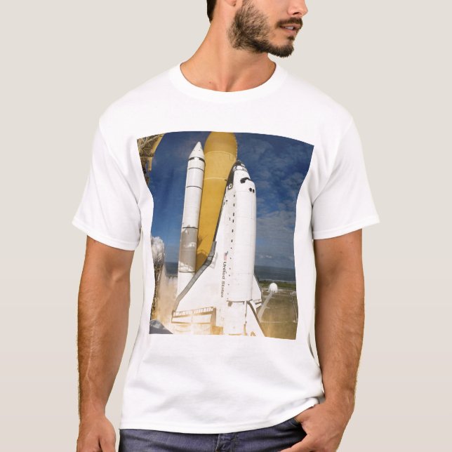 T-shirt Space Shuttle Atlantis se lève sur 12 (Devant)