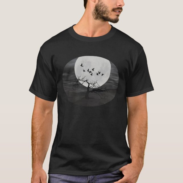 T-shirt Spooky Ravens Flying Against the Full Moon (Devant)