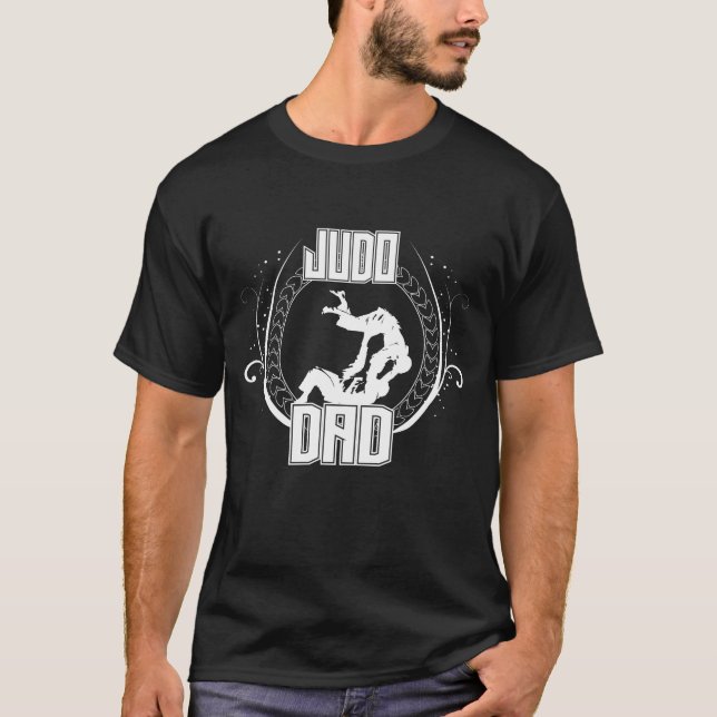 T-shirt Sport de lancement de combat de ceinture noire de (Devant)