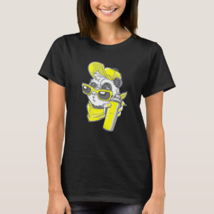 T-shirt Sprayer Panda Street Artist Spray Can Street Artis