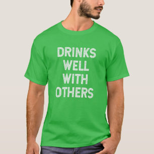 T-shirt St patrick Boire Vêtements Bien Avec D'Autres
