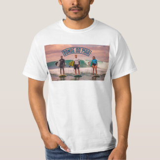 T-shirt Standing on The Board -Bonde do Mar