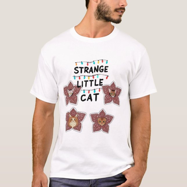 T-shirt Strange Little Cat - Cute Cats in Flower Design (Devant)