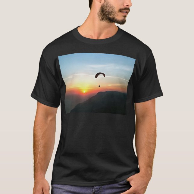 T-shirt Sunset Paraglide Wanderlust Extreme Sports Art (Devant)
