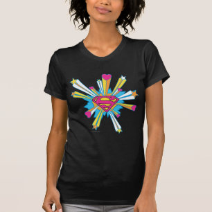 T-shirt Superman Stylisé   Logo rose avec coeur