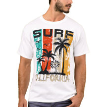 Surf California Bliss : Marcher dans les vagues