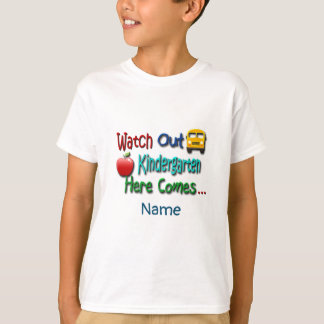T-shirt Surveillez Les Jardins D'Enfants Ici Personnalisés