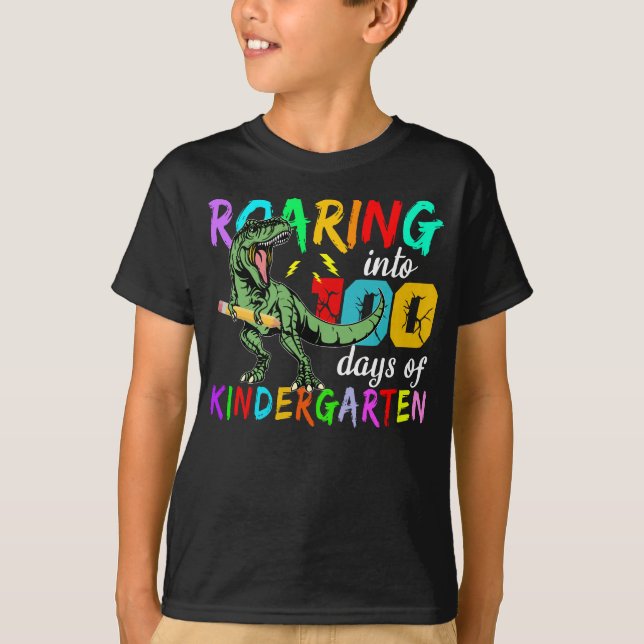 T-shirt T-Rex Gravant Dans 100 Jours De Maternelle (Devant)