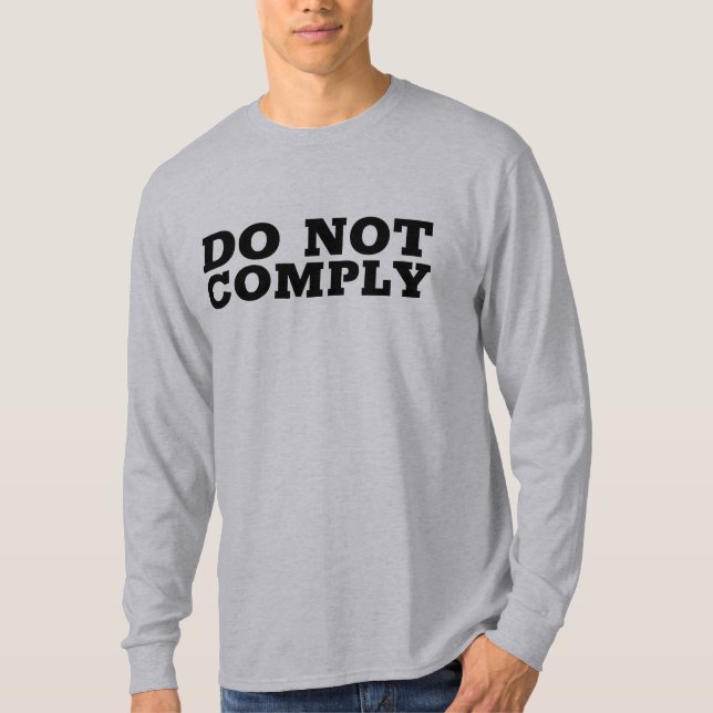 T - SHIRT-T-SHIRTS NICHT ERFÜLLEN T-Shirt (Vorderseite)