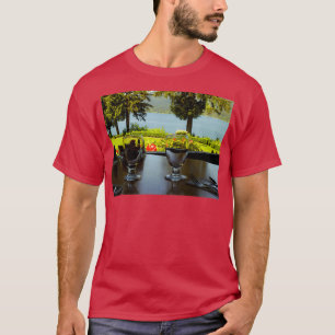 T-shirt Table pour deux au Lake Quinault Lodge