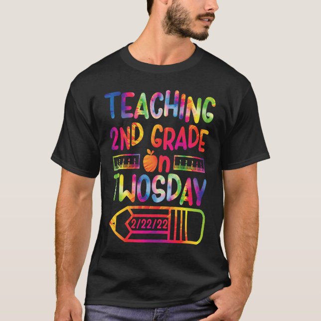 T-shirt Teaching 2nd Grade on Twosday 2222022 (Devant)