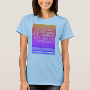 T-shirt "Tee de sagesse intemporelle en bleu serein"