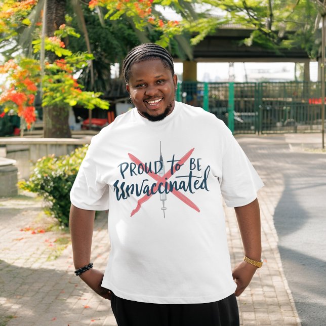 T-shirt Tee non vaccinée (Créateur téléchargé)