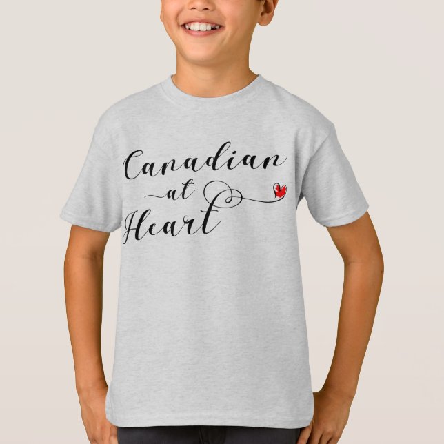 T-shirt Tee - shirt canadien au coeur, Canada (Devant)