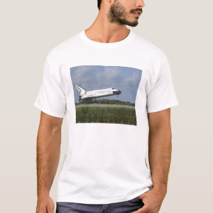 T-shirt Terres de découverte de navette spatiale sur la