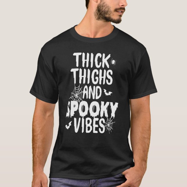 T-shirt Thick Thick Things Et Vibes Éffrayantes Jolies Hal (Devant)
