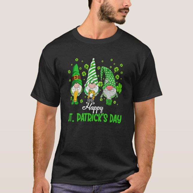 T-shirt Three Gnomes Holding Shamrock Leopard Plaid St Pat (Devant)