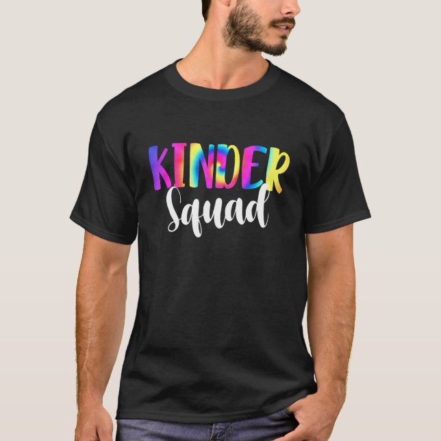 T-shirt Tie Dye Kinder Squad Kindergarten Retourner À L'Éc (Devant)