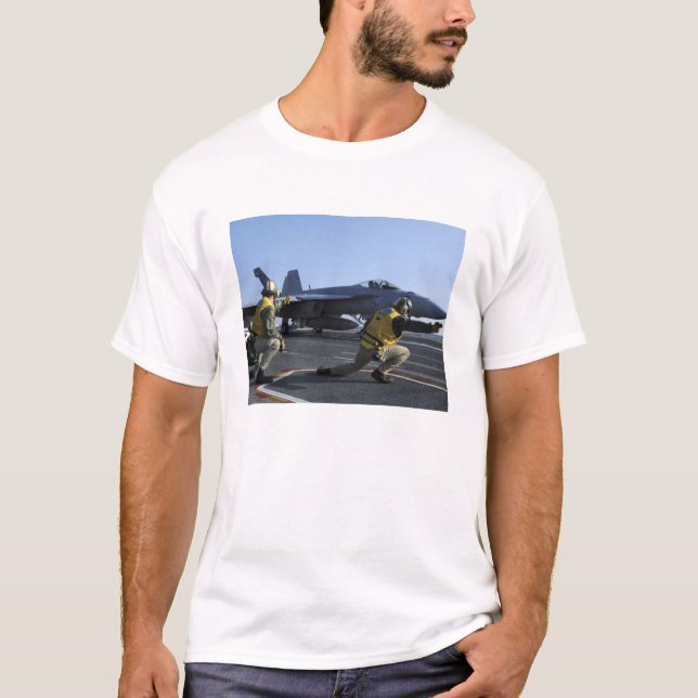 T-shirt Tirs à bord du USS George HW Bush (Devant)