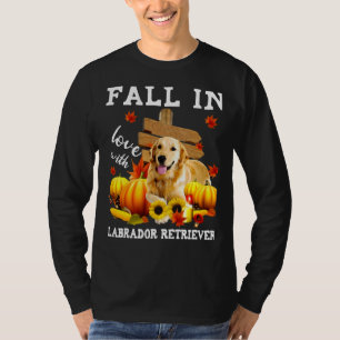 T-shirt Tomber Amoureux Avec Le Labrador Retriever Dog Sur
