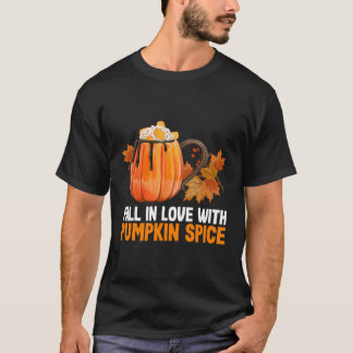 T-shirt Tomber dans l'amour avec Citrouille Spice Coffee L