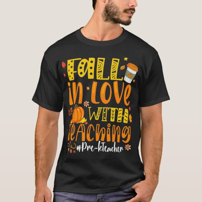 T-shirt Tomber dans l'amour avec l'enseignement mignon Pré (Devant)