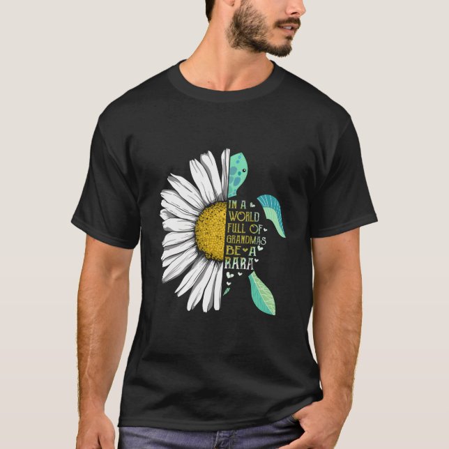 T-shirt Tortue Marguerite Dans Un Monde Plein De Grandmas  (Devant)