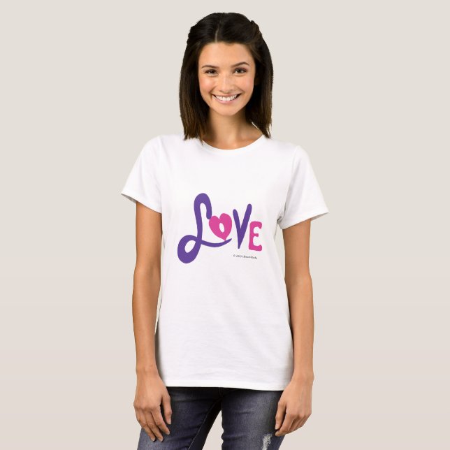 T-shirt Tout ce dont vous avez besoin est l'amour (Devant entier)