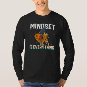 T-shirt Tout Est Mentalité Requin Nageoire Poisson Rouge V