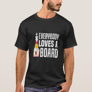 T-shirt Tout Le Monde Aime Un Matelot D'Échecs De Bureau