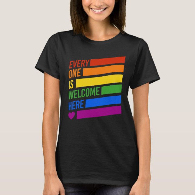 T-SHIRT TOUT LE MONDE EST BIENVENU ICI (Devant)